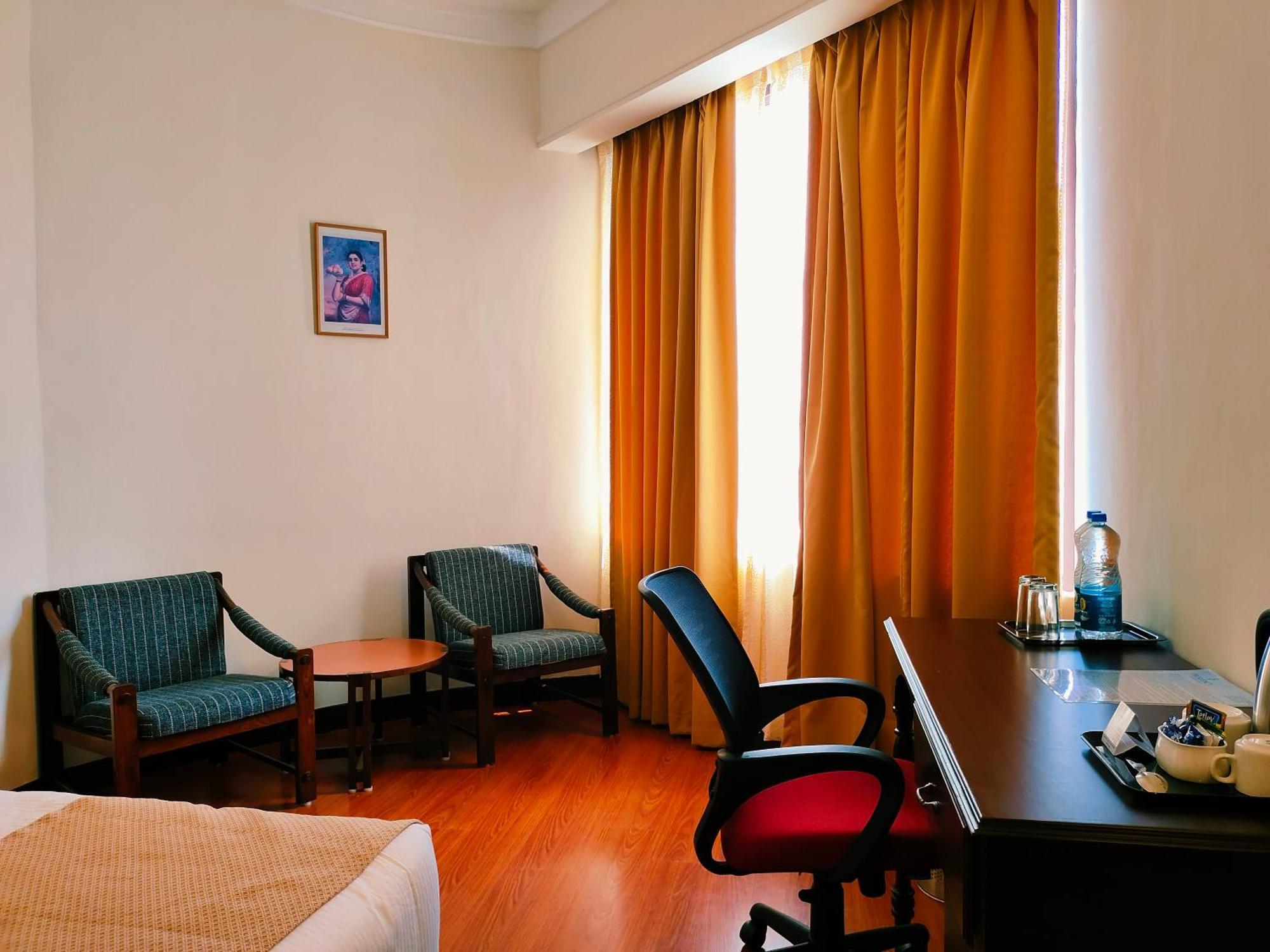 Presidency Kochi City Centre Екстериор снимка